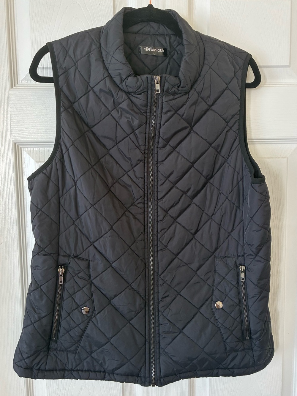 Black Large Fuinloth Women’s Quilted Vest with Diamond Stitching, Stand Collar